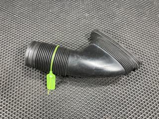 патрубок воздушного фильтра Porsche Panamera 970 [рестайлинг] 970 2013, 4.8 л., M 48.20, бензин, АКПП, хетчбэк 5 дв., 97011011403