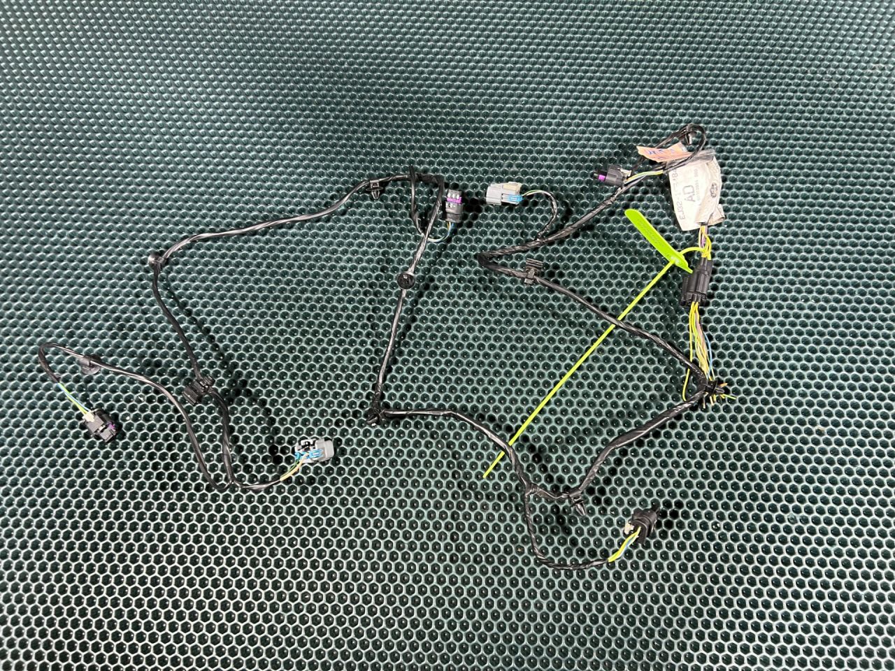 проводка бампера Land Rover Range Rover Evoque L538 2013, 2.0 л., бензин, АКПП, внедорожник 5 дв., EJ3215B484AD - фото №1