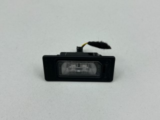подсветка номера Audi Q7 4M 2017, 3.0 л., CREC, бензин, АКПП, внедорожник 5 дв., 4G0943021