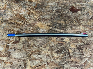 молдинг двери задней правой Genesis G70 1 поколение 2019, 2.0 л., G4KL, бензин, АКПП, седан, 83220-G9000