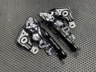 петля капота Porsche Panamera 970 2013, 4.8 л., M 48.20, бензин, АКПП, хетчбэк 5 дв., 97051115202, 97051115102