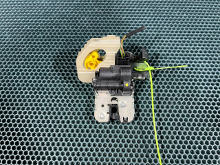 замок багажника Audi Q7 4M 2016, 3.0 л., бензин, АКПП, внедорожник 5 дв., 4M0827506B, 3G0827645A