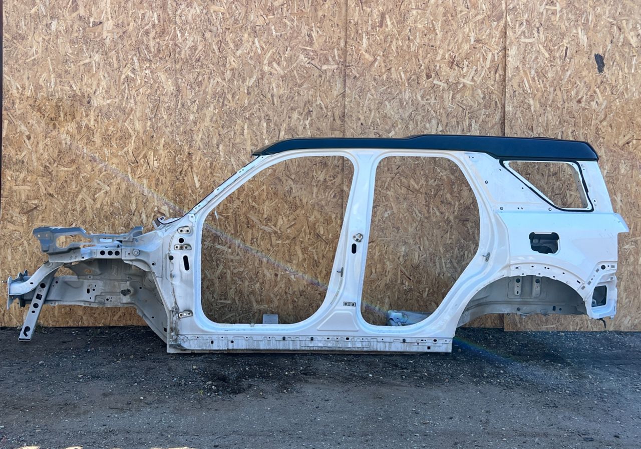 боковина кузова левая Ford Bronco Sport 1 поколение 2023, 1.5 л., бензин, АКПП, внедорожник 5 дв. - фото №1