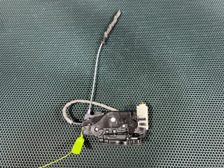 замок двери задней левой Mercedes-Benz GLB-Класс 1 поколение 2020, 2.0 л., бензин, АКПП, внедорожник 5 дв., A1770032999, A0997302901