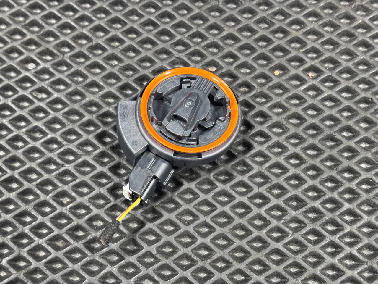 датчик удара Ford Bronco Sport 1 поколение 2021, 1.5 л., бензин, АКПП, внедорожник 5 дв., JX7T-14C676-AA - фото №1