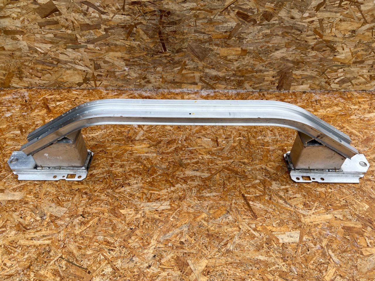 усилитель бампера переднего Honda Accord 11 поколение 2025, 1.5 л., L15B, бензин, вариатор, седан, 7113030AA00 - фото №1