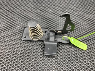 захватный крюк капота Land Rover Range Rover 4 поколение L405 2016, 3.0 л., 306PS, бензин, АКПП, внедорожник 5 дв., CK5216892AC, LR039011, LR137754