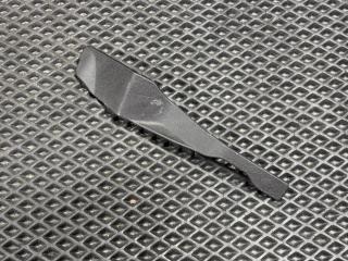 петля капота левая Audi A6 C8 [рестайлинг] 4K2 (2022 - 2025), 4K0823629