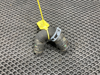 патрубок (трубопровод, шланг) Audi Q7 4M 2015, 3.0 л., CREC, бензин, АКПП, внедорожник 5 дв., 06E121082