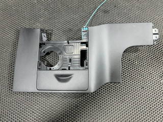 накладка на торпедо (консоль) Ford Mustang Mach-E 1 поколение 2023, электро, внедорожник 5 дв., LJ8B-R04652-A