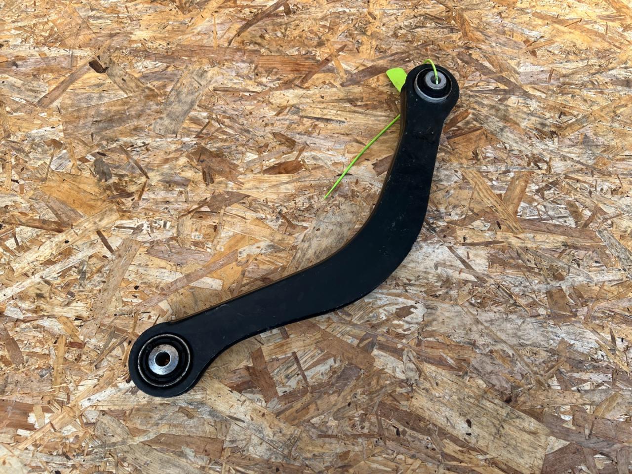 рычаг задний правый Audi A4 B9 2018, 2.0 л., бензин, АКПП, седан, 8W0505398F, 8W0505371F - фото №1