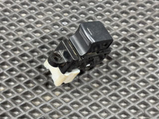 кнопка стеклоподъемника двери Infiniti FX35 1 поколение 2006, 3.5 л., VQ35DE, бензин, АКПП, внедорожник 5 дв., 25411-AX600