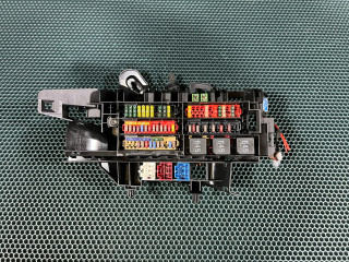 блок предохранителей Audi S4 B9 [рестайлинг] 2021, 3.0 л., CWGD, бензин, АКПП, седан, полный привод, 8W0971845