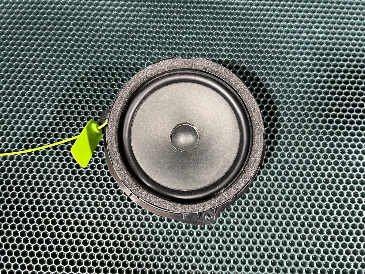 динамик Audi A8 D5 2018, 3.0 л., бензин, АКПП, седан, 8V4035411E - фото №1