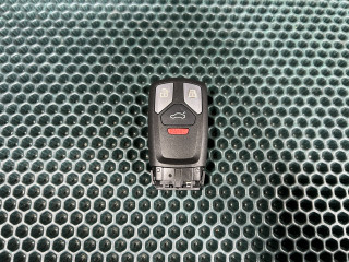 ключ Audi Q5 FY 2019, 2.0 л., бензин, АКПП, внедорожник 5 дв., 4M0959754AA