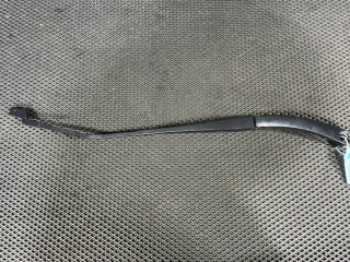 щеткодержатель (поводок стеклоочистителя, дворник) Chevrolet Trax 2 поколение 2023, 1.2 л., бензин, АКПП, внедорожник 5 дв., 42734491