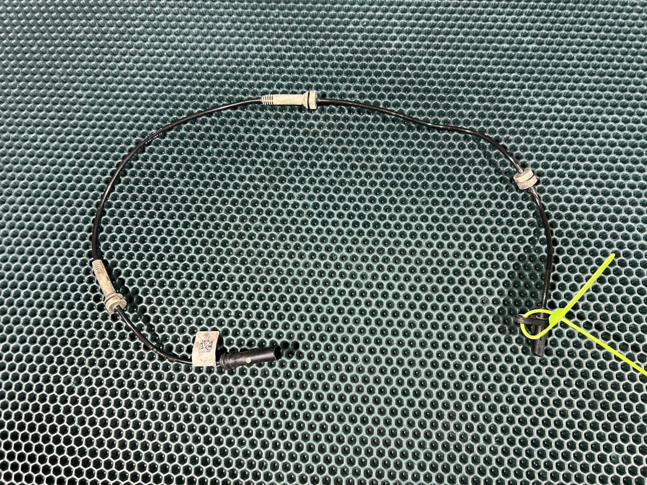 датчик ABS BMW 5 серия G30/G31 2019, 2.0 л., дизель, седан, 687463702, 10071165174, 34526874637 - фото №1