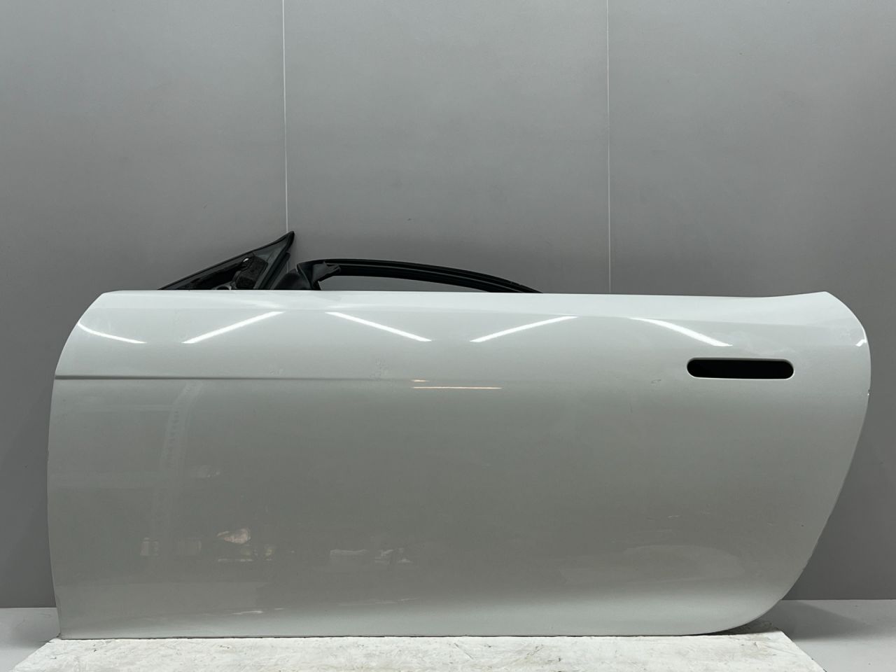 дверь передняя левая Jaguar F-Type 1 поколение 2017, 3.0 л., AJ 126, бензин, АКПП, кабриолет, EX5320221AC - фото №1