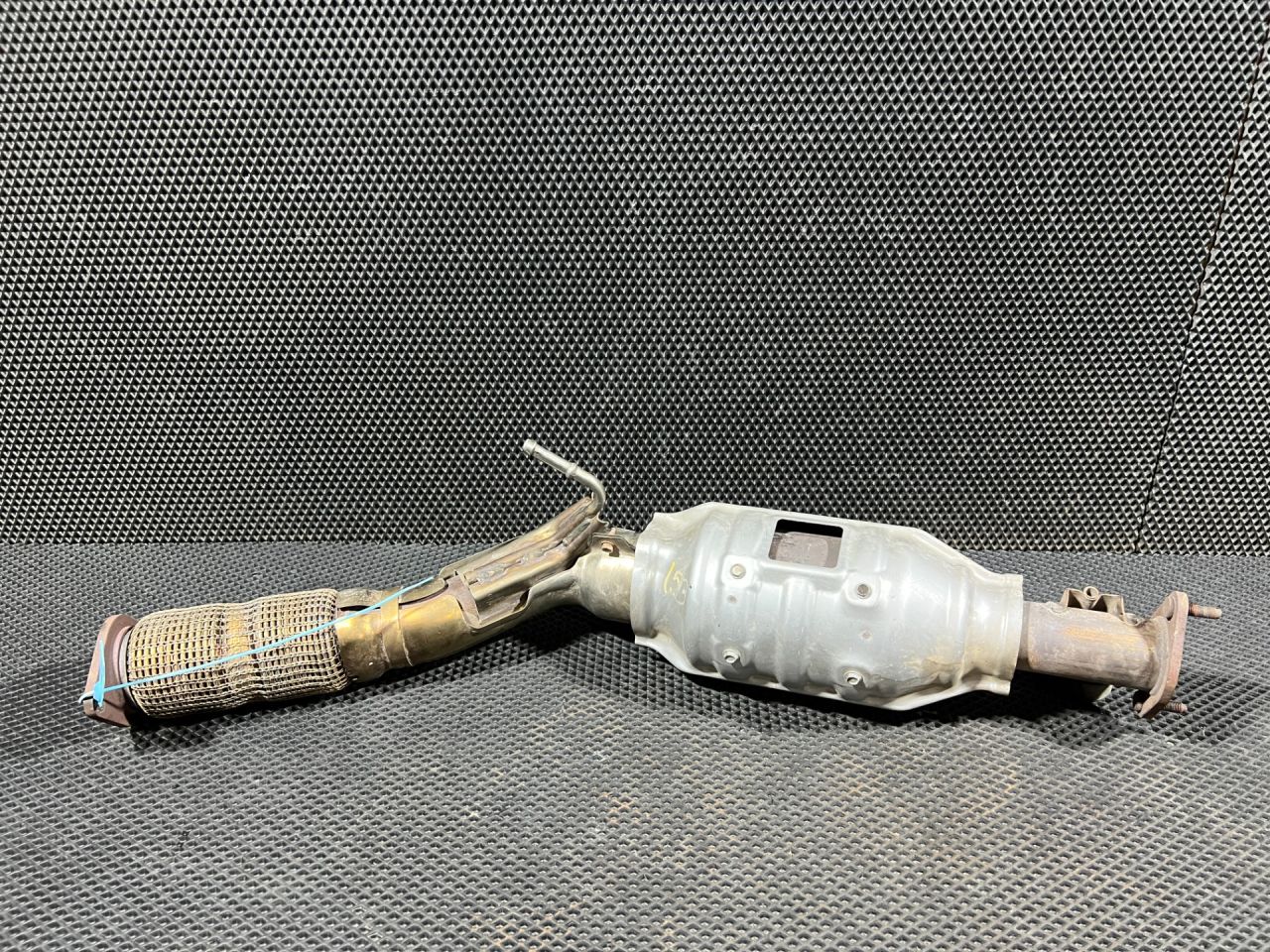 катализатор Nissan Rogue T33 2022, 1.5 л., KR15, бензин, АКПП, внедорожник 5 дв., 200A0-6RR0A - фото №1