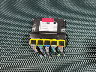 блок управления подвеской Land Rover Range Rover Sport 2 поколение 2014, 5.0 л., 508PS, бензин, АКПП, внедорожник 5 дв., CPLA14F392JF, LR061457, LR033251