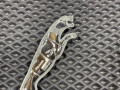 эмблема Jaguar F-Pace 1 поколение X761 2017, 3.0 л., дизель, АКПП, внедорожник 5 дв., HK83404D52BA, T4A15451, T4A7982 - фото №4