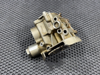 насос масляный Audi A8 D3 [рестайлинг] 2005, 6.0 л., BHT, бензин, АКПП, седан, 07D115105, 07D115121A