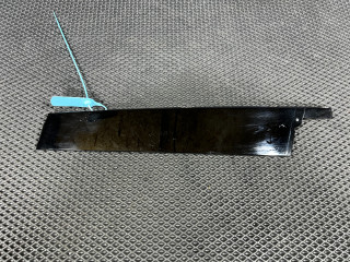 молдинг двери передней правой Porsche Macan 1 поколение [2-й рестайлинг] 2022, 2.9 л., DGR, бензин, АКПП, внедорожник 5 дв., 95B853318H, 95B853318B, 95B853318D, 95B853318E, 95B853318F