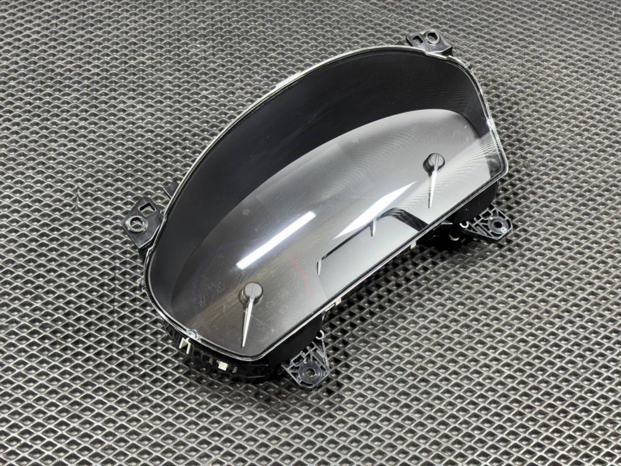 щиток приборов (приборная панель) Ford Bronco Sport 1 поколение 2021, 1.5 л., бензин, АКПП, внедорожник 5 дв., M1PT10849ADH, M1PZ10849-A - фото №1