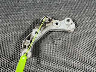 кронштейн редуктора Mercedes-Benz S-Класс W221 [рестайлинг] 2012, 4.7 л., M 278.932, бензин, АКПП, седан, A2720140295