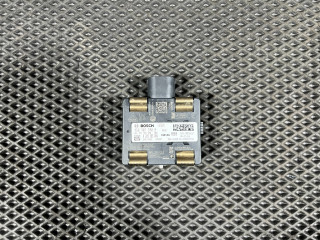 датчик мертвых (слепых) зон Porsche Macan GTS 1 поколение [2-й рестайлинг] 95B 2022, 2.9 л., DGR, бензин, АКПП, внедорожник 5 дв., 95B907590B, 95B907590A