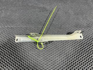 крепление ( кронштейн ) крыла Mercedes-Benz SL-Класс R231 [рестайлинг] 2016, 4.7 л., M 278.927, бензин, A2318801814