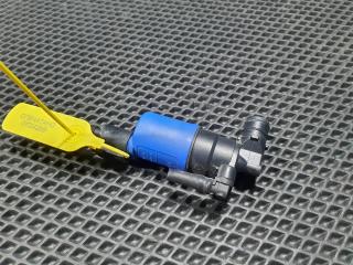 насос (моторчик) омывателя фар Jaguar XF X260 2017, 3.0 л., бензин, АКПП, седан, AV6113K082AA, T2H8382