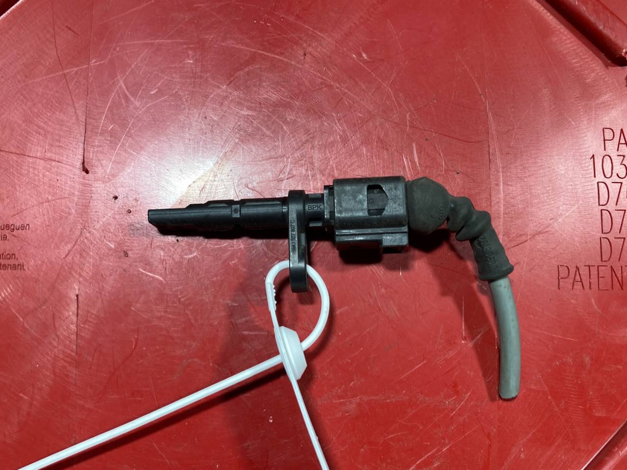 датчик ABS Audi Q7 4M 2016, 3.0 л., CREC, бензин, АКПП, внедорожник 5 дв., 4M0927807C, 0265004487 - фото №1