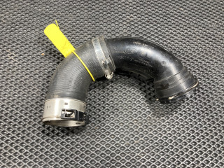 патрубок интеркулера Land Rover Range Rover Evoque L551 2020, 2.0 л., бензин, АКПП, внедорожник 5 дв., HJ326C780AB, LR094068, J9C6409