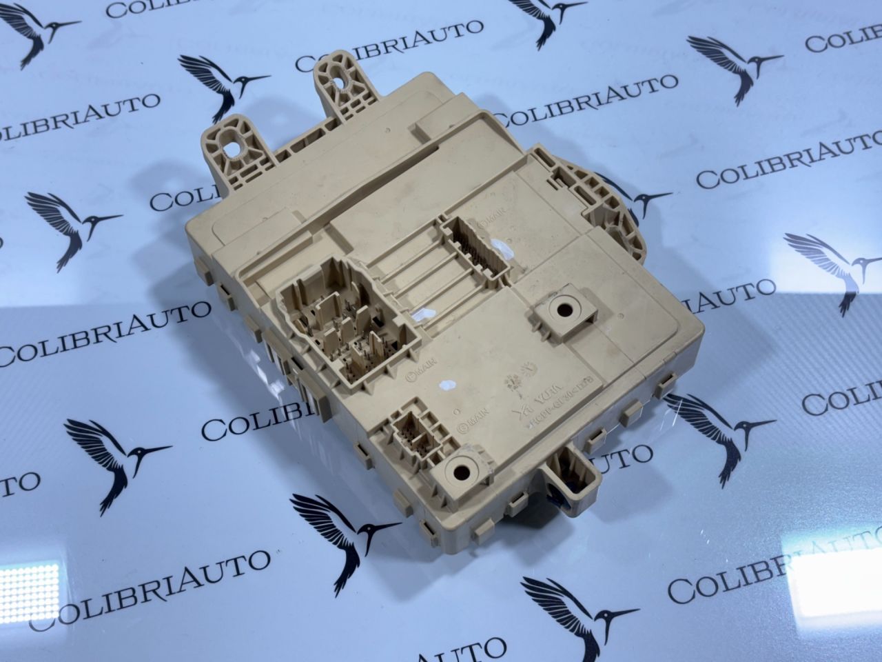 блок предохранителей Kia K5 3 поколение 2022, 1.6 л., G4FP, бензин, АКПП, седан, 91952L3681 - фото №1