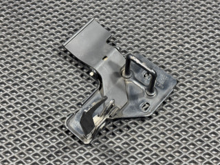 захватный крюк капота Audi Q7 4L 2008, 4.2 л., BAR, бензин, АКПП, внедорожник 5 дв., 4L0823480