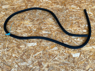 уплотнитель двери Ford Mustang Mach-E 1 поколение 2023, электро, внедорожник 5 дв., LJ8B-R20708-AD, LJ8BR253A10AD