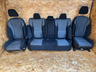 салон (комплект сидений) Nissan Rogue T33 2023, 1.5 л., KR15, бензин, АКПП, внедорожник 5 дв., передний привод