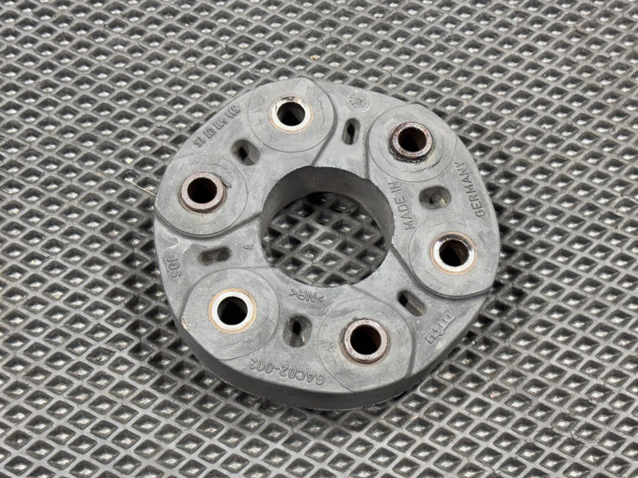 муфта кардана Mercedes-Benz GL-Класс X164 2009, 5.5 л., M 273.963, бензин, АКПП, внедорожник 5 дв., 5144110115 - фото №1