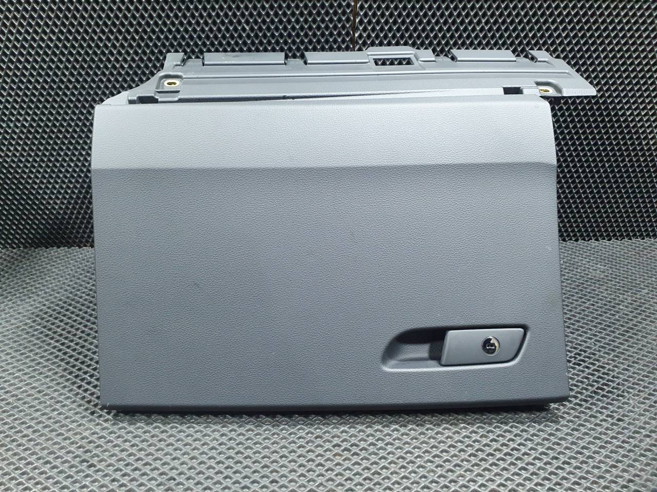 бардачок Audi Q5 FY 2018, 2.0 л., бензин, АКПП, внедорожник 5 дв., 80A880353, 80B857035A, 80B857035A6PS - фото №1