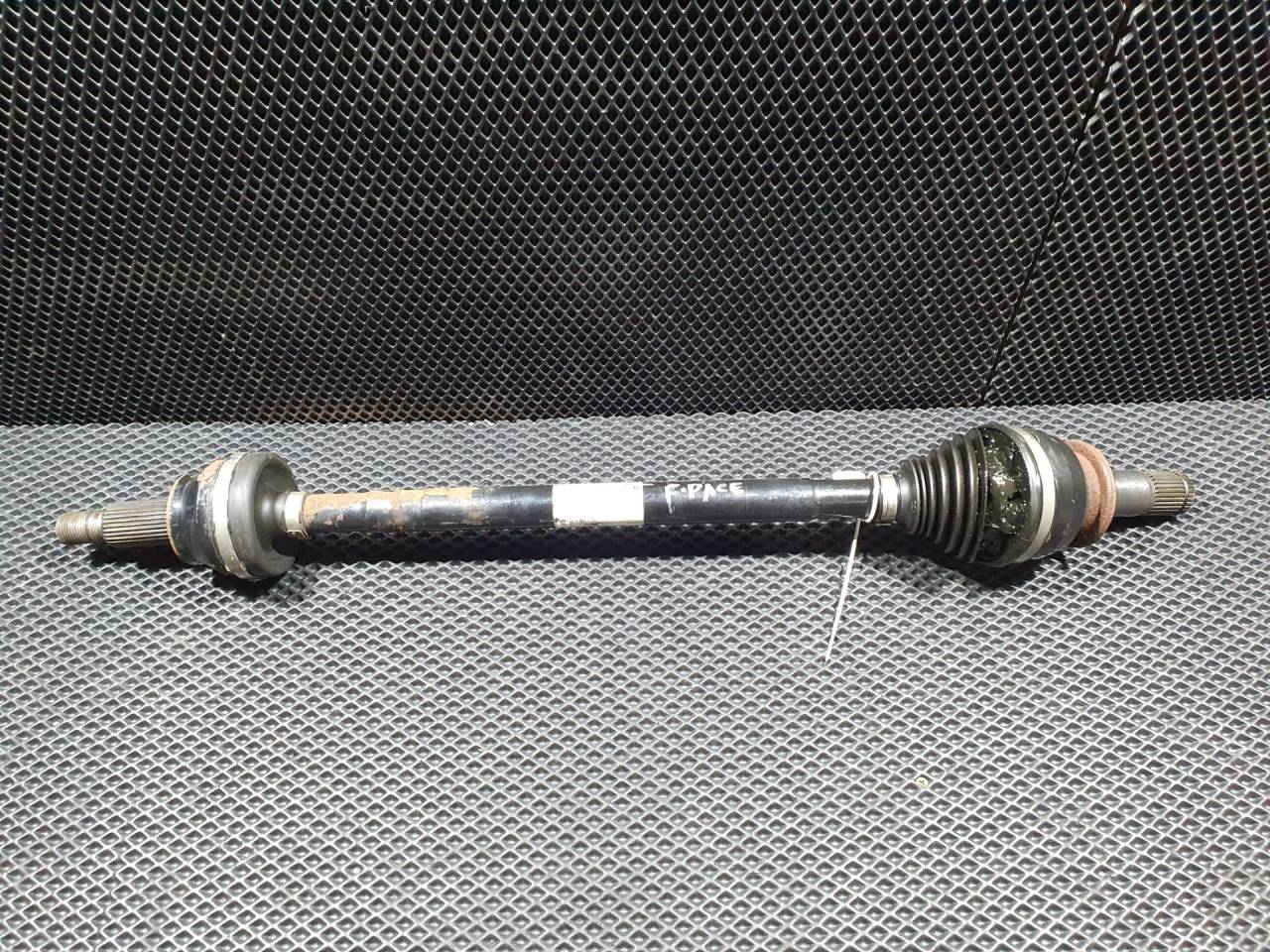 полуось задняя (приводной вал, ШРУС) Jaguar F-Pace 1 поколение 2017, 3.0 л., 306PS, бензин, АКПП, внедорожник 5 дв., HK834K138AA, LR092750, T4A1808 - фото №1