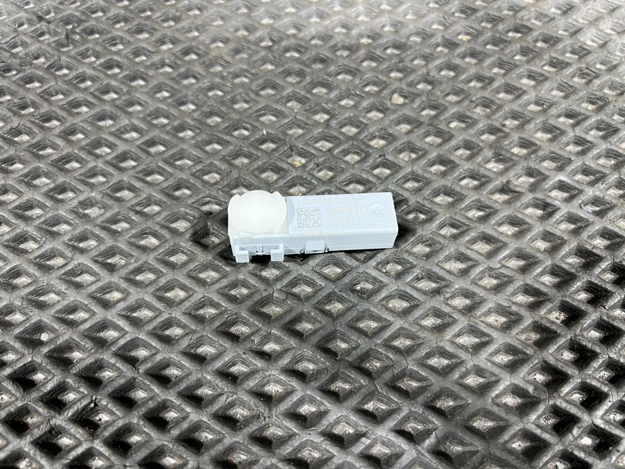 лампочка Honda Accord 11 поколение 2025, 1.5 л., L15B, бензин, вариатор, седан, 347603W0, 710982690 - фото №1