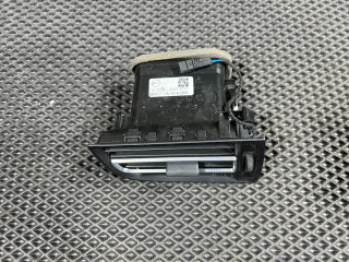 дефлектор обдува салона Porsche Macan GTS 1 поколение [2-й рестайлинг] 95B 2022, 2.9 л., DGR, бензин, АКПП, внедорожник 5 дв., 95B819701JG0B, 95B819701J