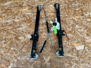 стеклоподъемник задний правый Land Rover Range Rover Sport 2 поколение L494 2014, 3.0 л., 30DDTX, дизель, АКПП, внедорожник 5 дв., LR083206, LR043936, LR057340, LR078870, LR153959, LR153955, LR034290, LR048343, DK6227000AE