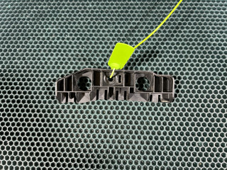 крепление ( кронштейн ) крыла Audi A5 F5 2019, 2.0 л., CVKB, бензин, АКПП, лифтбэк, 8W6853922, 8W6853922A