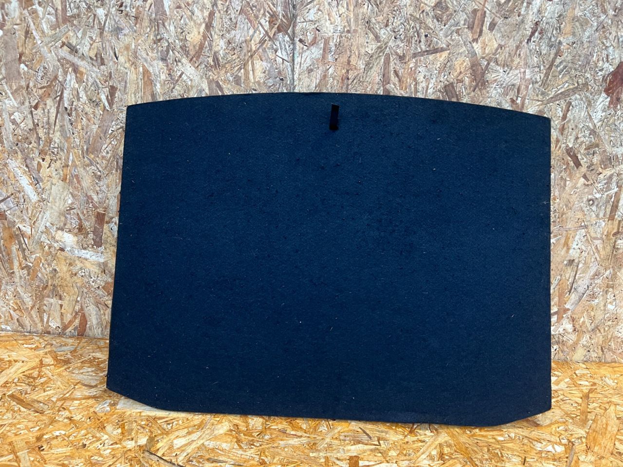 пол багажника Volkswagen Taos 1 поколение 2021, 1.5 л., бензин, АКПП, внедорожник 5 дв., 2GJ863463D - фото №1