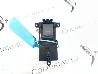 кнопка стеклоподъемника двери Honda CR-V 6 поколение 2025, 1.5 л., L15B, бензин, вариатор, внедорожник 5 дв.