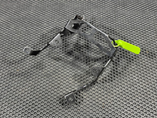 кронштейн гидроусилителя Volkswagen Touareg 2 поколение 2013, 3.0 л., CGEA, бензин, АКПП, внедорожник 5 дв., 7P0423380