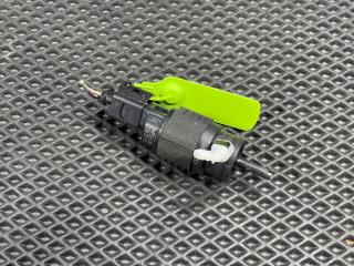 насос (моторчик) омывателя стекла Audi A8 D4/4H [рестайлинг] 2013, 4.2 л., CDRA, бензин, АКПП, седан, 8K5955647