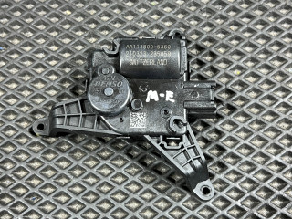 моторчик заслонки печки Ford Mustang Mach-E 1 поколение 2023, электро, внедорожник 5 дв., AA1138005360